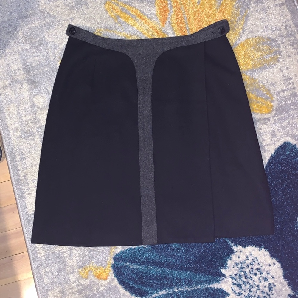 Wool skirt